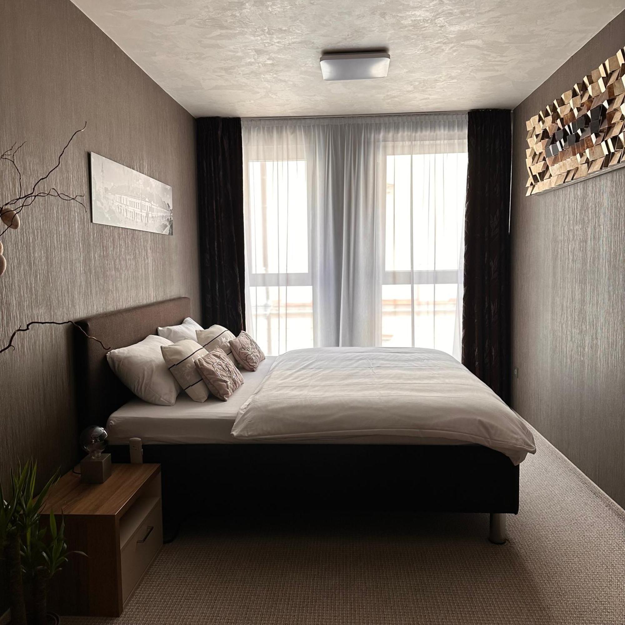 Apartman Leonardo - City Center Trnava Exterior photo
