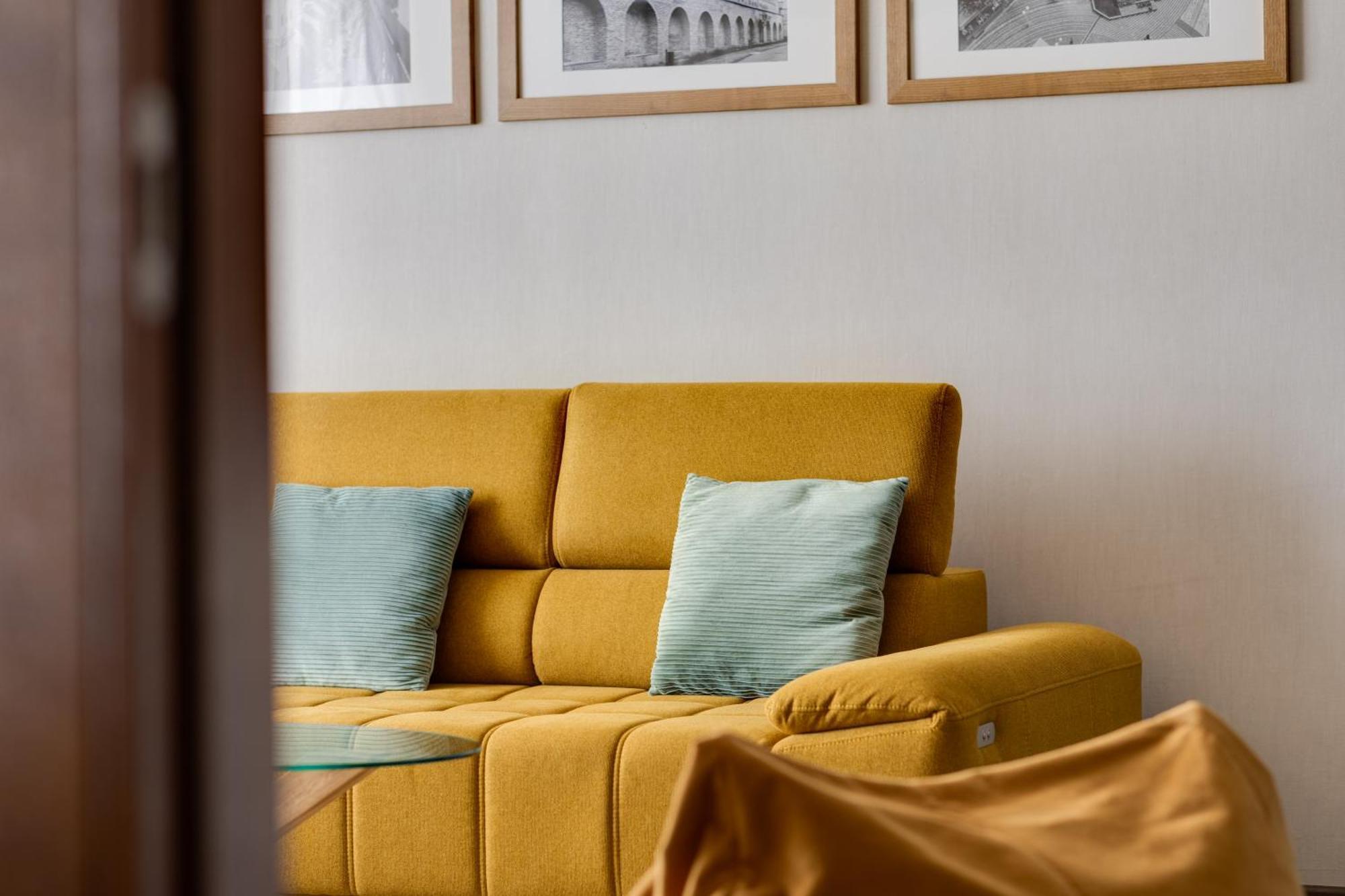 Apartman Leonardo - City Center Trnava Exterior photo